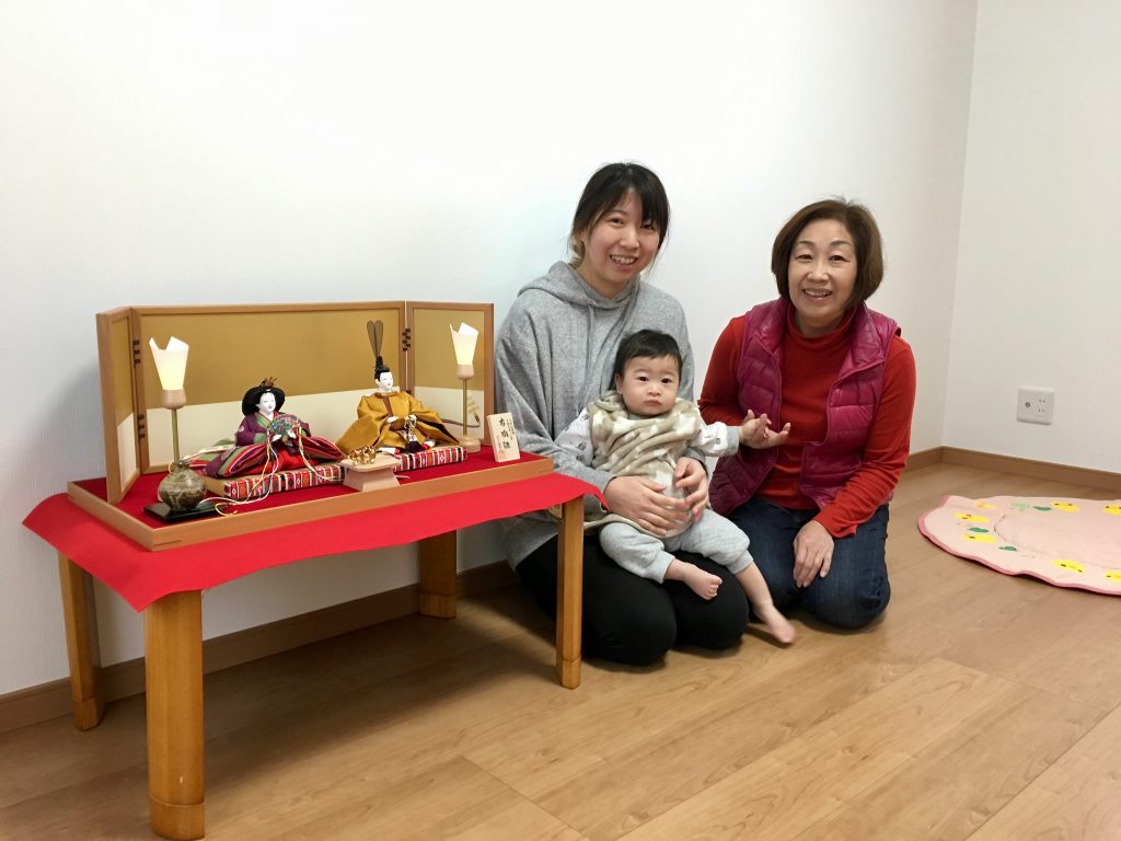 ひな人形　親王飾り